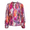 &Co Woman - Magnolia Watercolor - Raspberry Multi Travelstof Top And Dames kleding Blouse Lange Mouw